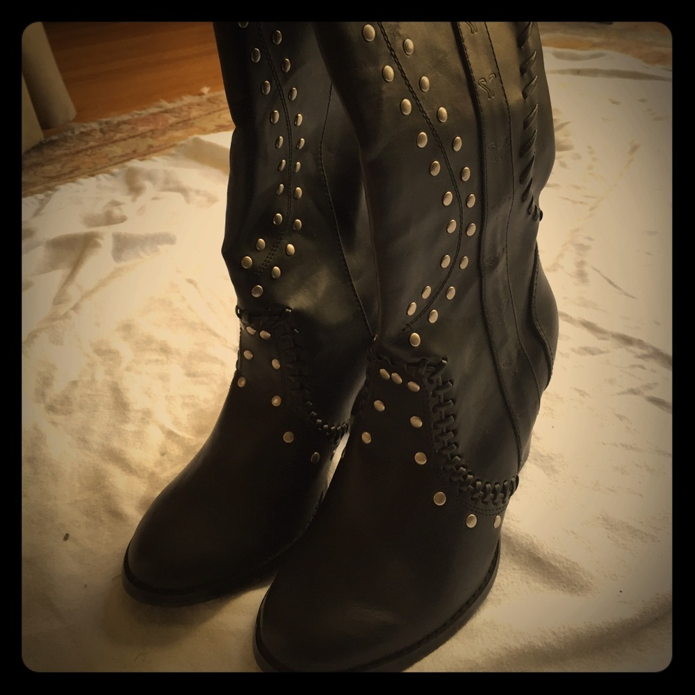 ❄️Never worn unique boots❄️